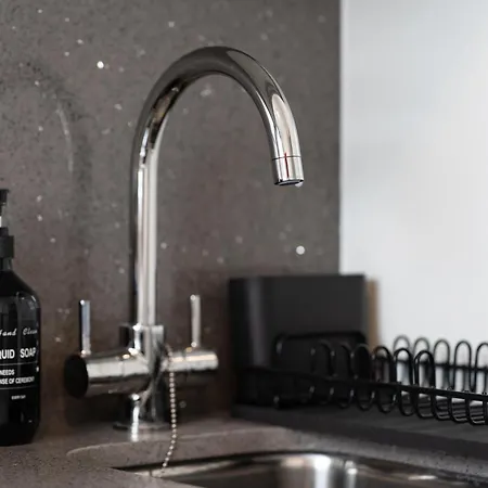 Fulham Central London Luxury Studios Close To Underground Newly Refurbished Hr Exterior photo
