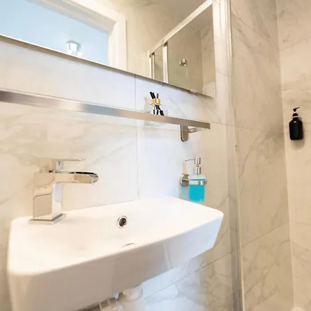 Fulham Central London Luxury Studios Close To Underground Newly Refurbished Hr Exterior photo