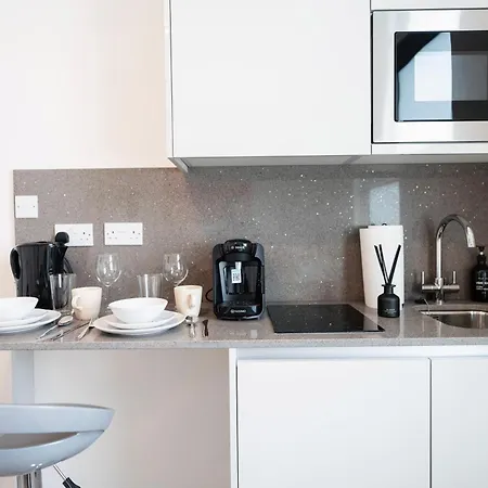 Fulham Central London Luxury Studios Close To Underground Newly Refurbished Hr Exterior photo