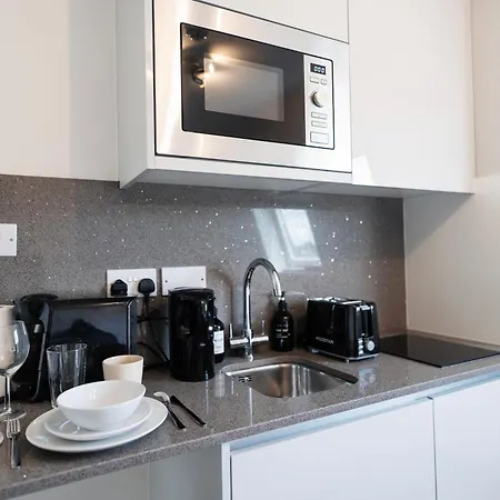 Fulham Central London Luxury Studios Close To Underground Newly Refurbished Hr Exterior photo