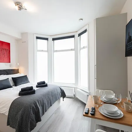 Fulham Central London Luxury Studios Close To Underground Newly Refurbished Hr Exterior photo