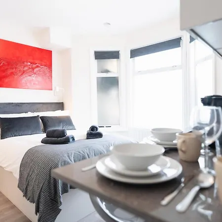 Fulham Central London Luxury Studios Close To Underground Newly Refurbished Hr Exterior photo