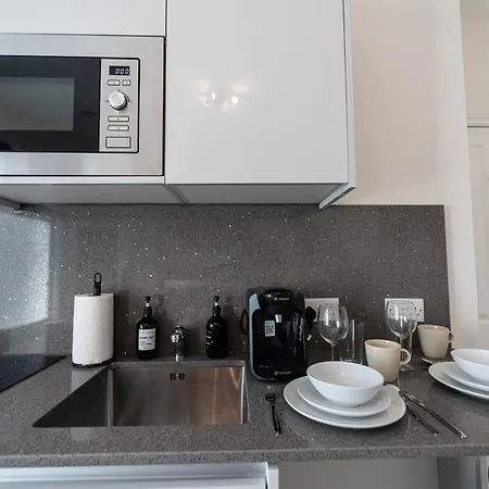 Fulham Central London Luxury Studios Close To Underground Newly Refurbished Hr Exterior photo