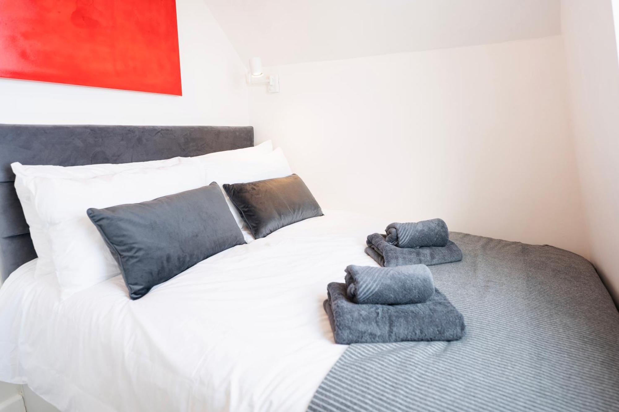 Fulham Luxury Close To Underground Newly Refurbished Hr Appartement *