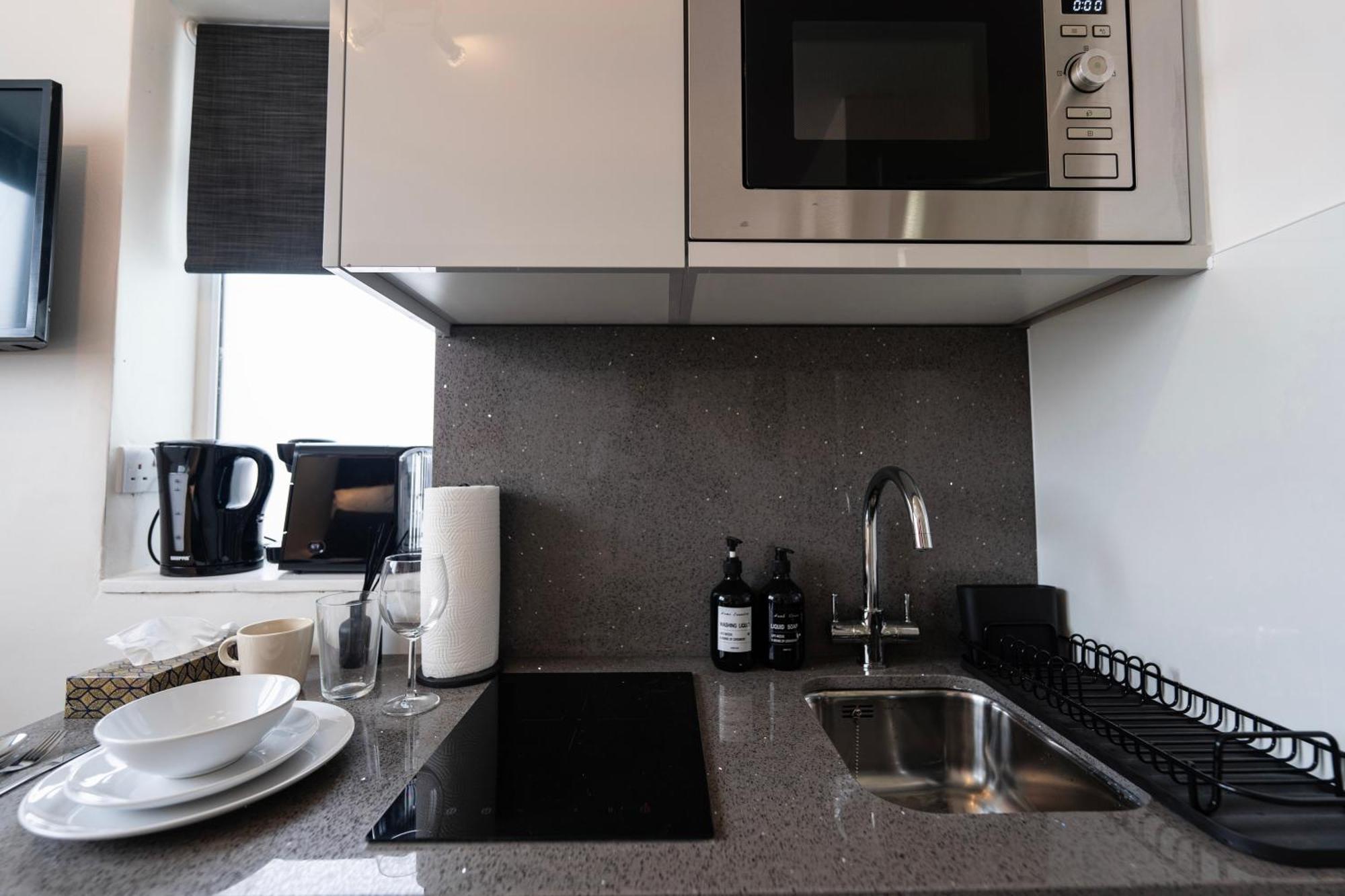 Fulham Luxury Close To Underground Newly Refurbished Hr Appartement *
